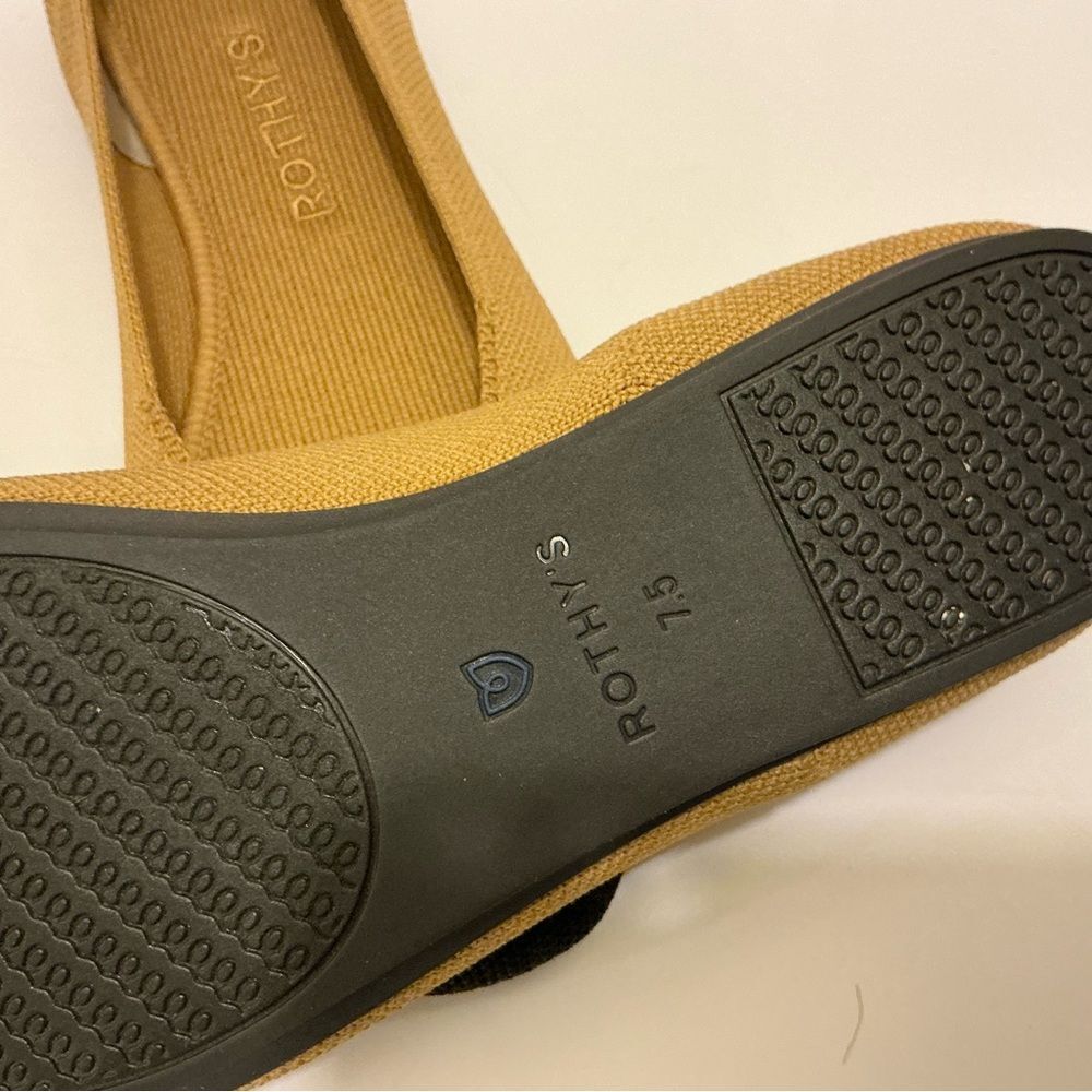 NWOB Rothy's The Loafer Camel Captoe Tan and Black Loafers with Blue Trim 7.5 - Picture 5 of 6